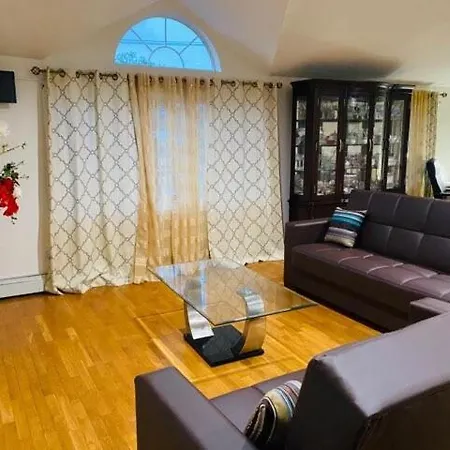 Dreamy 3 Bedroom 2 Baths Master